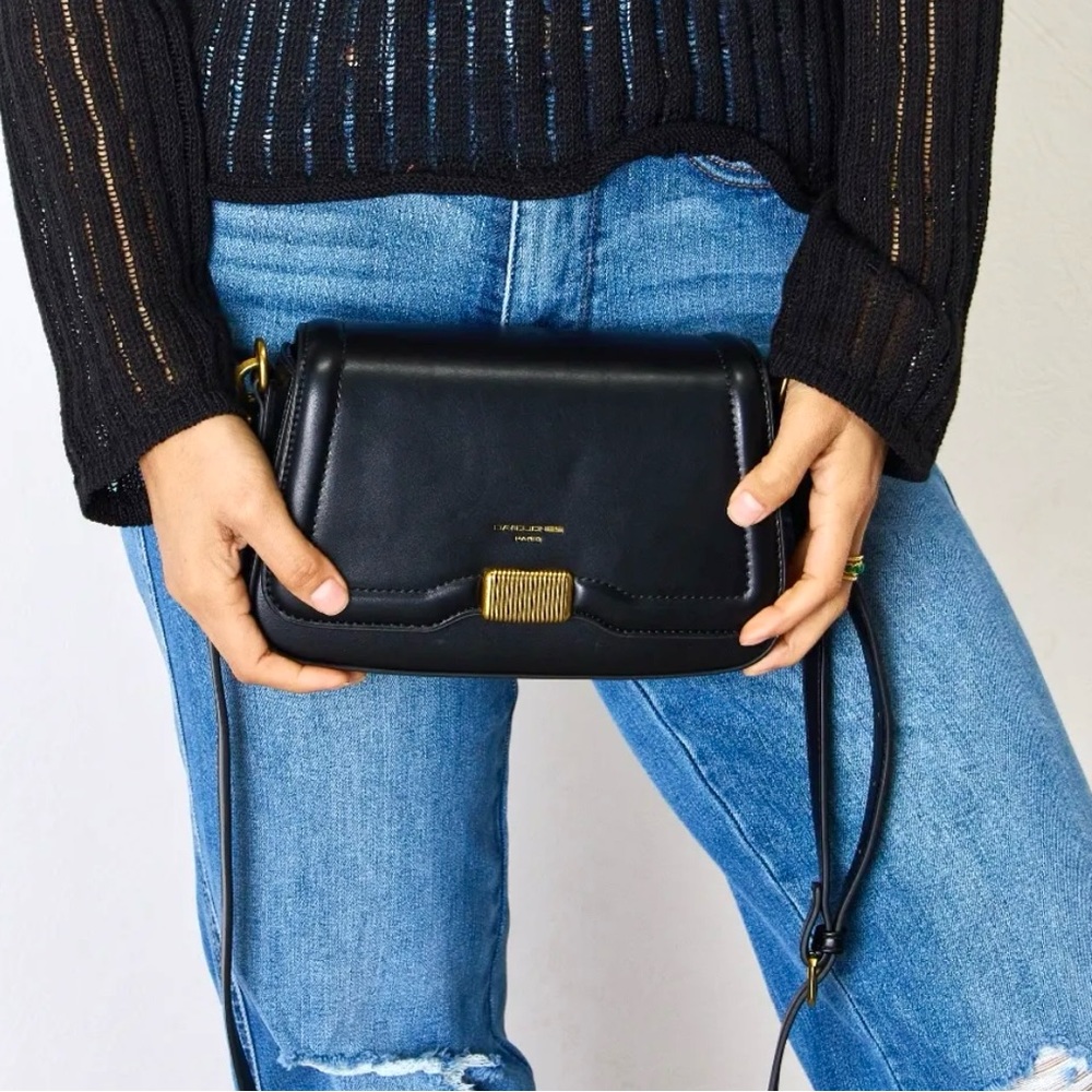 Sleek Crossbody Faux Leather Bag